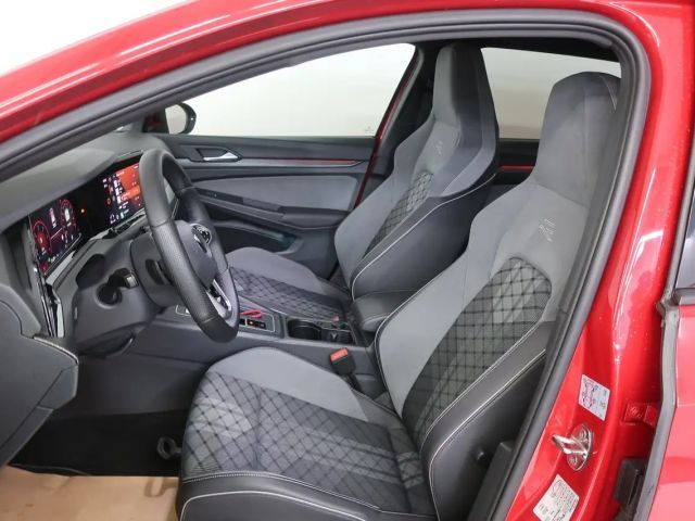 Volkswagen Golf DSG R-Line Variant