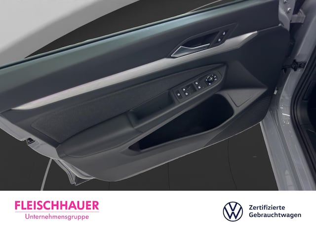 Volkswagen Golf 1.5 eTSI Golf VIII Life Variant