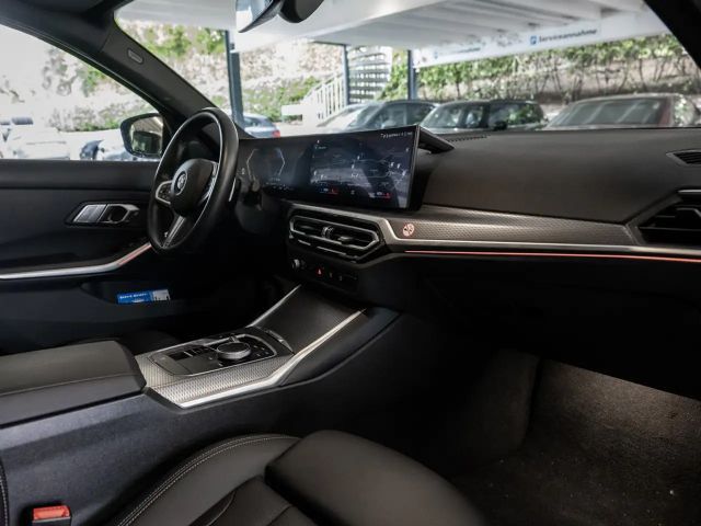 BMW 320 320d M-Sport Sedan xDrive