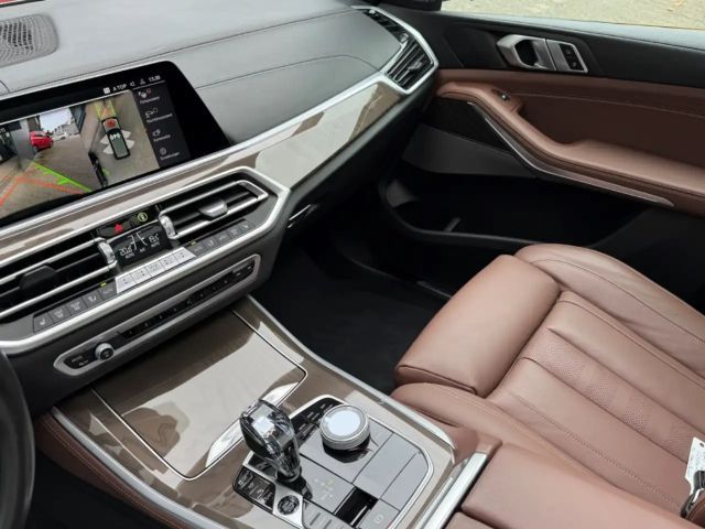 BMW X5 i CRYSTAL PANO-SKY GESTIK H/K HUD LASER