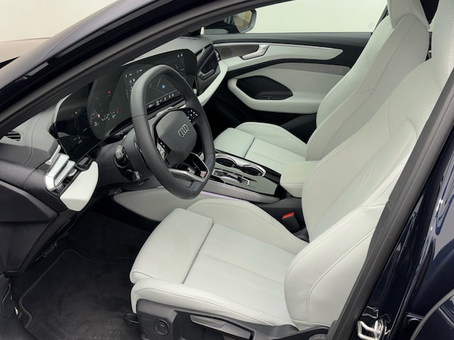 Audi A6 Avant Quattro S-Tronic