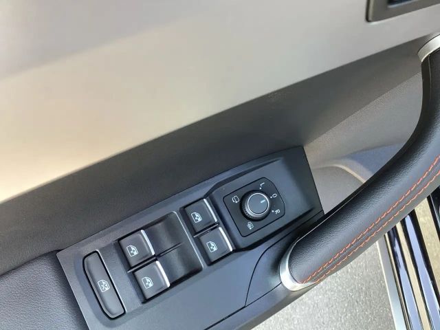 Seat Leon 1.5 eTSI DSG FR-lijn