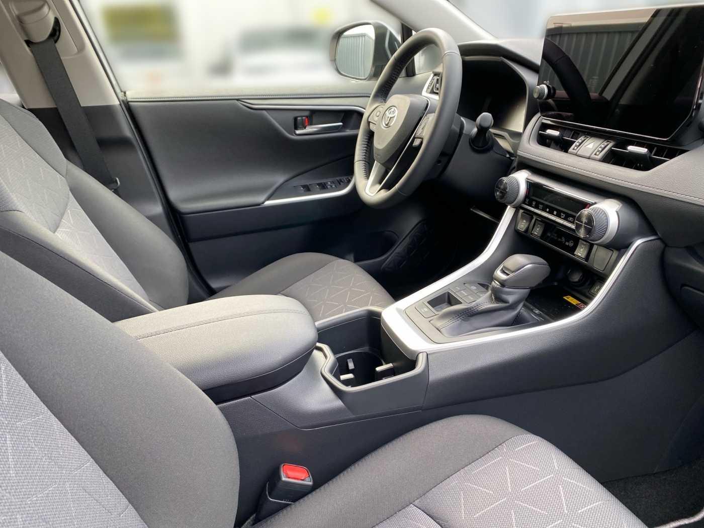 Toyota RAV4 4x2 Hybride Team D