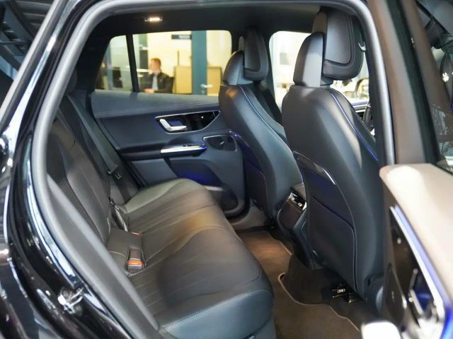 Mercedes-Benz EQE SUV 300