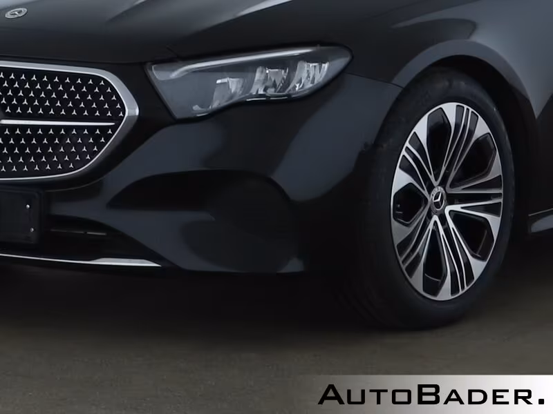 Mercedes-Benz E 220 AVANTGARDE E 220 d Estate