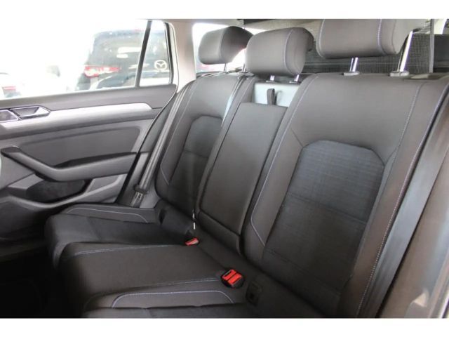 Volkswagen Passat GTE Variant