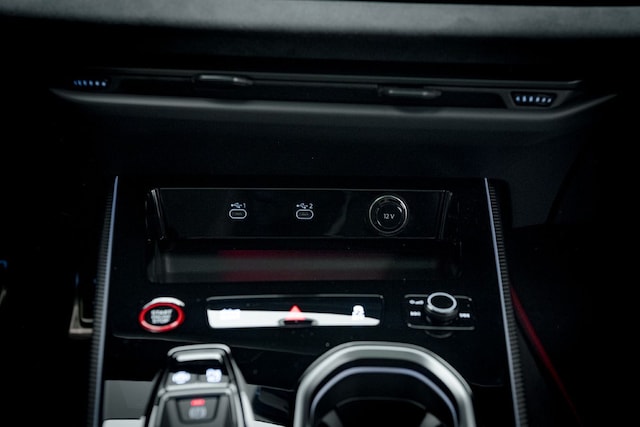 Audi A6 e-tron Quattro