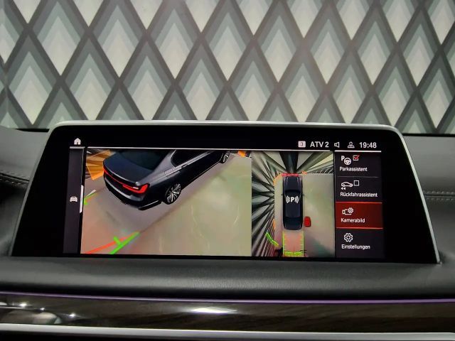 BMW 745 Sedan xDrive