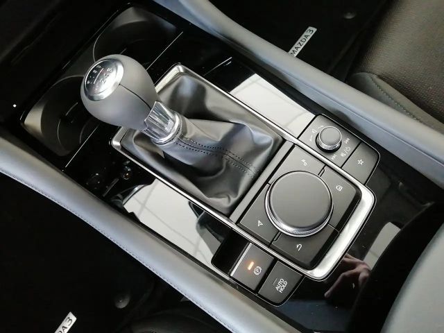 Mazda 3 Exclusive-line