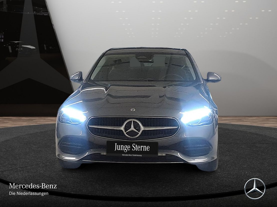 Mercedes-Benz C 180 AVANTGARDE Sedan