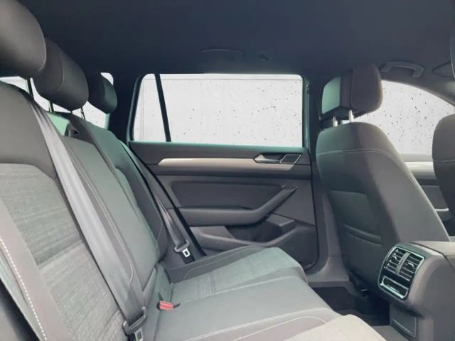 Volkswagen Passat 1.5 TSI Business