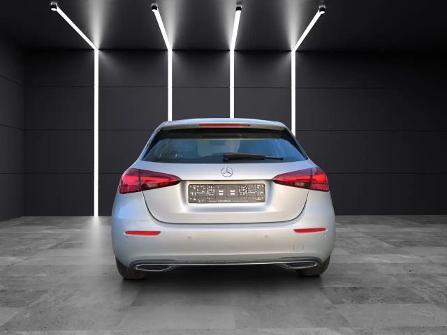 Mercedes-Benz A 200 Progressive
