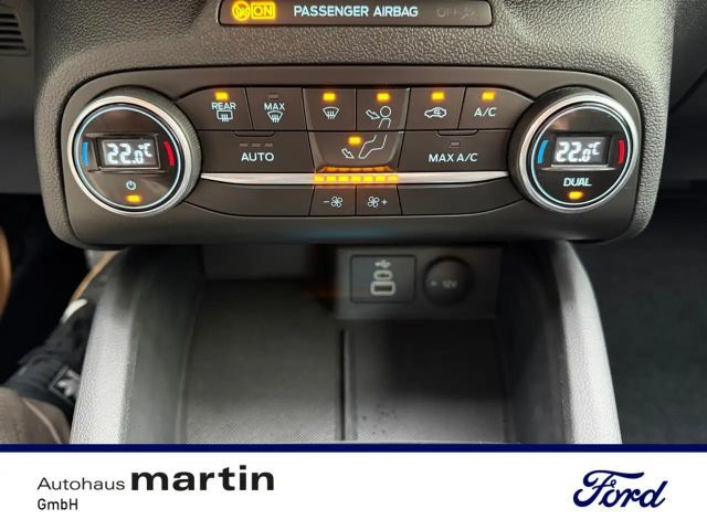 Ford Focus Cool & Connect