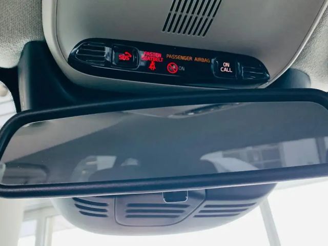 Volvo XC40 Recharge T4