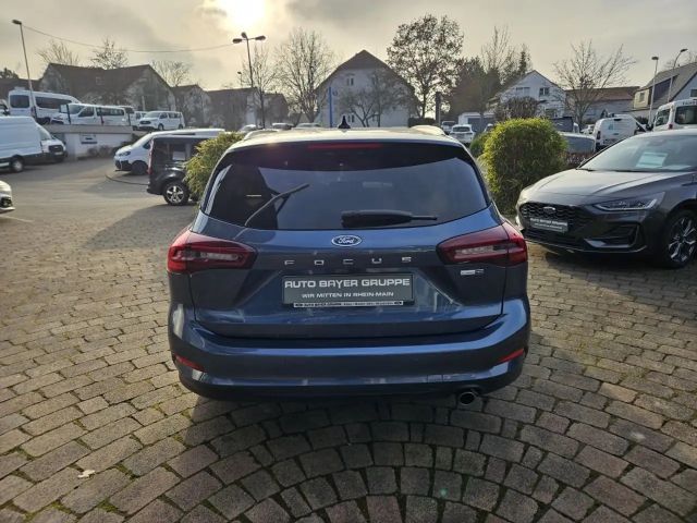 Ford Focus EcoBoost Titanium Wagon