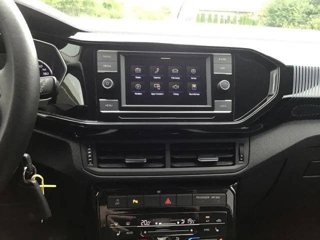 Volkswagen T-Cross Style