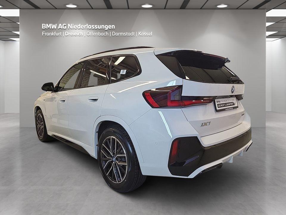 BMW iX1 xDrive30