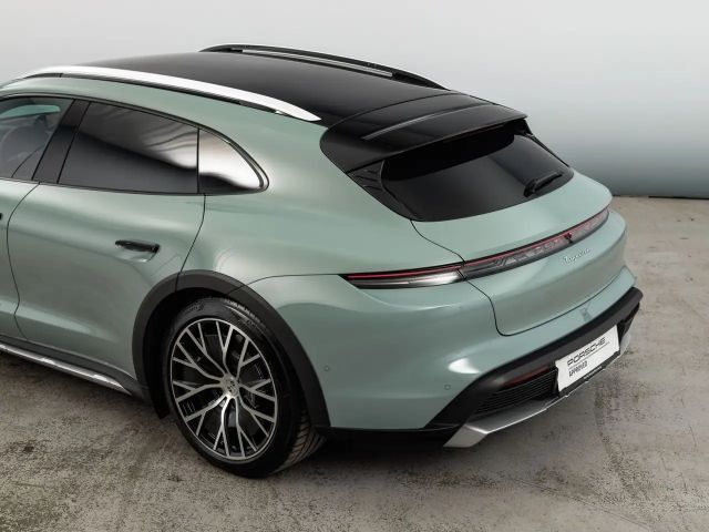 Porsche Taycan 4 Cross Turismo