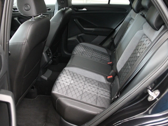 Volkswagen T-Roc 1.5 TSI DSG R-Line