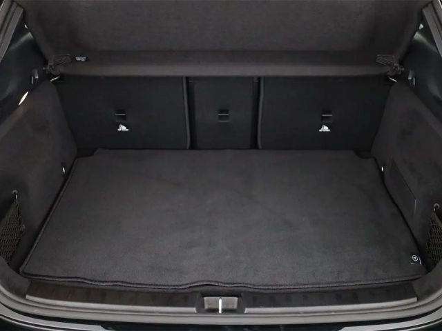 Mercedes-Benz EQA 300 4MATIC