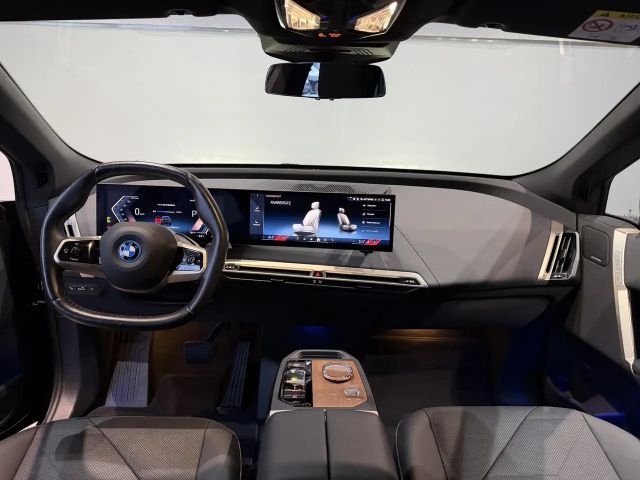 BMW iX xDrive40