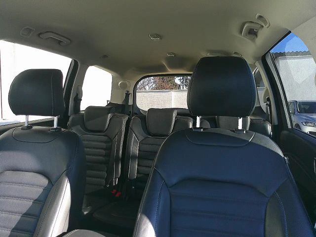 Ford Galaxy Titanium