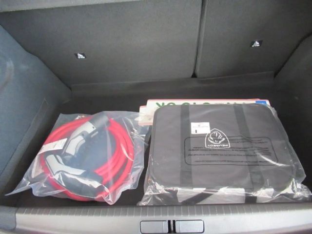 Peugeot E-208 Allure Pack