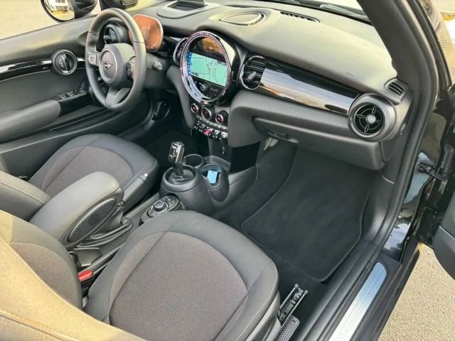 MINI Cooper Cabrio LED NAVI HUD H/K RFK APPLECAR