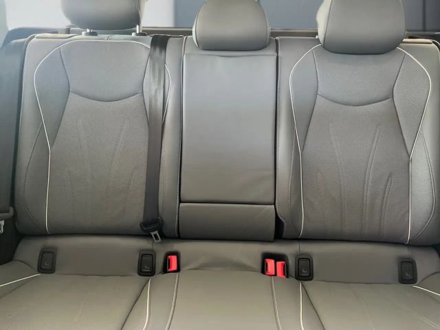 Volkswagen Passat Elegance Elegance