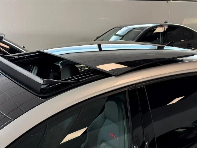 Volkswagen Golf 2.0 TSI GTI Golf VIII