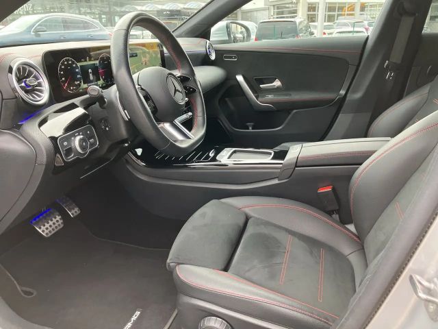 Mercedes-Benz CLA 200 CLA 200 d Shooting Brake