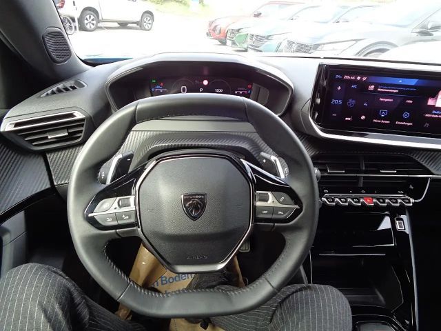 Peugeot 2008 Allure Pack EAT8 PureTech