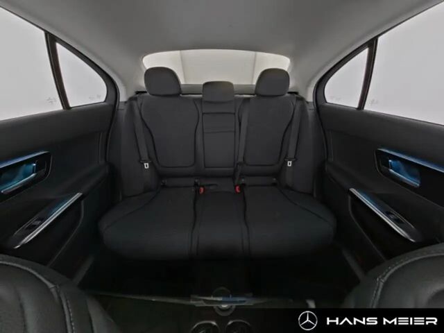 Mercedes-Benz C 200 AVANTGARDE Sedan