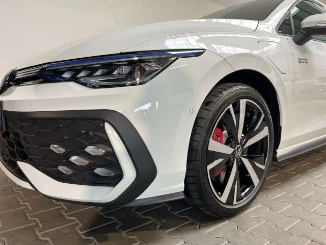 Volkswagen Golf DSG GTE eHybrid