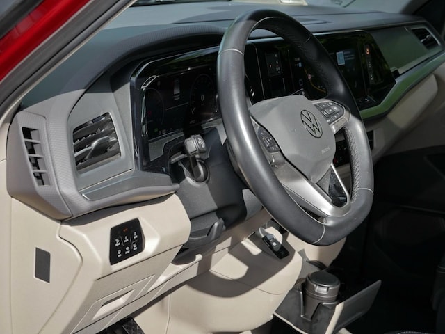 Volkswagen Multivan 2.0 TSI Life T7