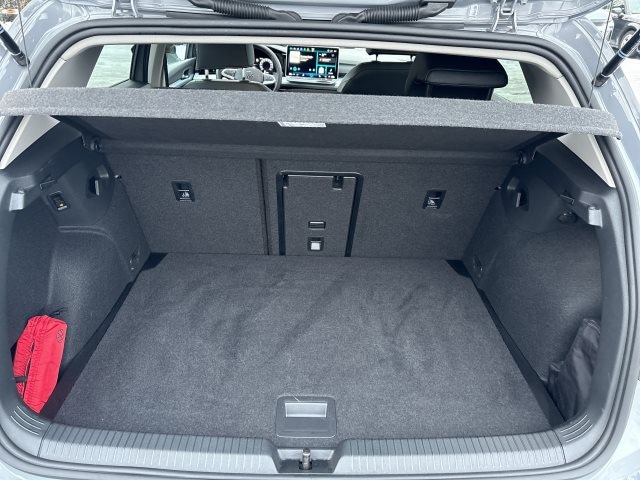 Volkswagen Golf 1.5 eTSI DSG Golf VIII