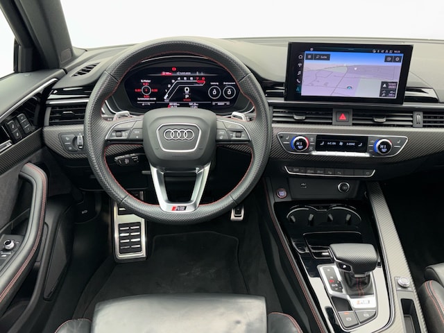 Audi RS4 Avant Quattro