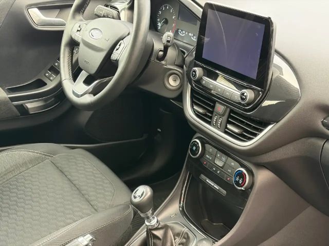 Ford Puma EcoBoost Titanium