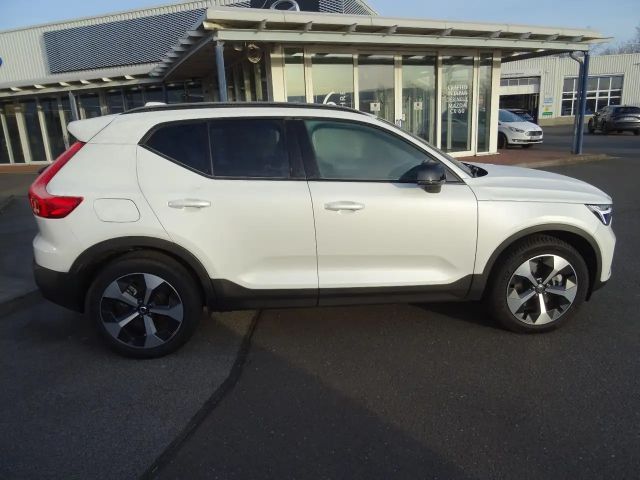 Volvo XC40 Dark Plus