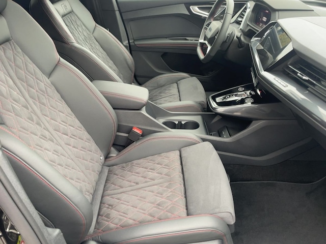 Audi Q4 e-tron SUV 45 e-tron Audi Q4 e-tron