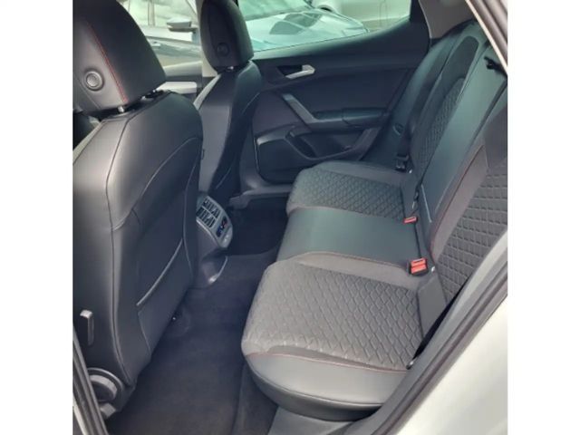 Seat Leon 1.5 eTSI DSG FR-lijn