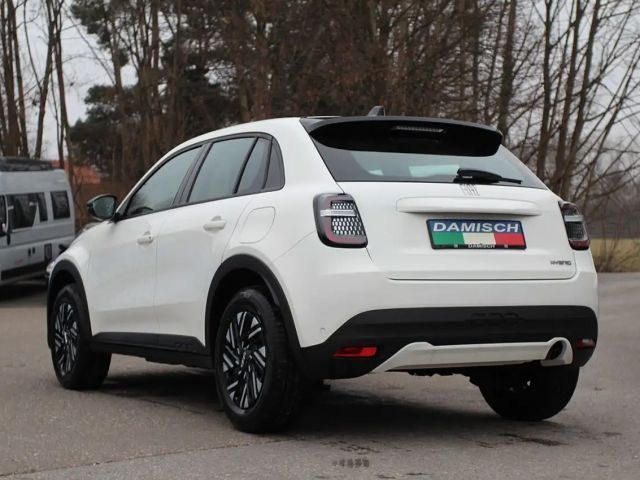 Fiat 600e Hybrid 100 6-Gang eDCT