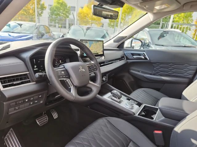 Mitsubishi Outlander 4WD