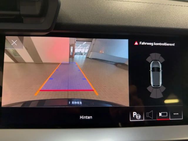 Audi S3 TFSI S tr. RFK NAVI LED B&O