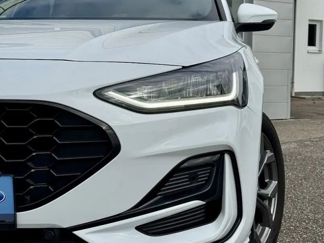 Ford Focus EcoBoost ST Line