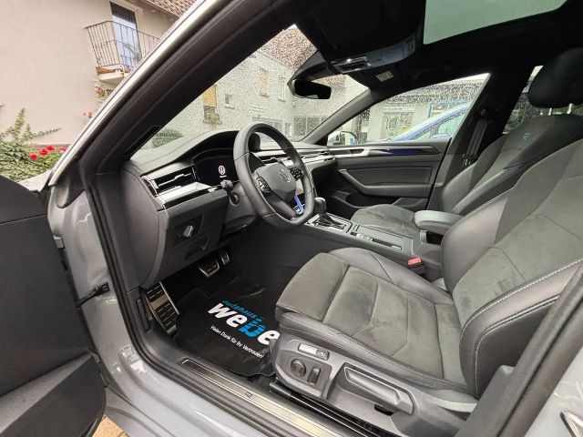 Volkswagen Arteon R 4MO*KAM*NAV*CARPLAY*Tr.-ACC*eAHK*PANO*DCC