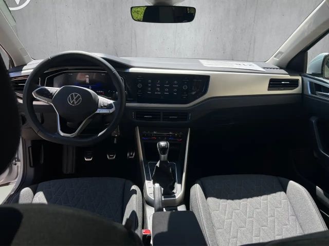 Volkswagen Polo Move