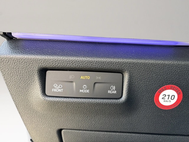 Volkswagen Tayron 2.0 TDI 4Motion, AHK, IQ Light, Black-Style, 20" Alu York, Launch Paket, Assinstenpake DSG