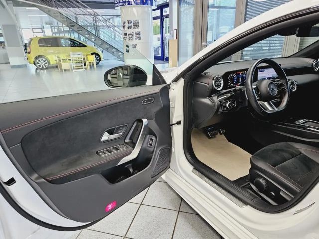 Mercedes-Benz CLA 250 AMG Line
