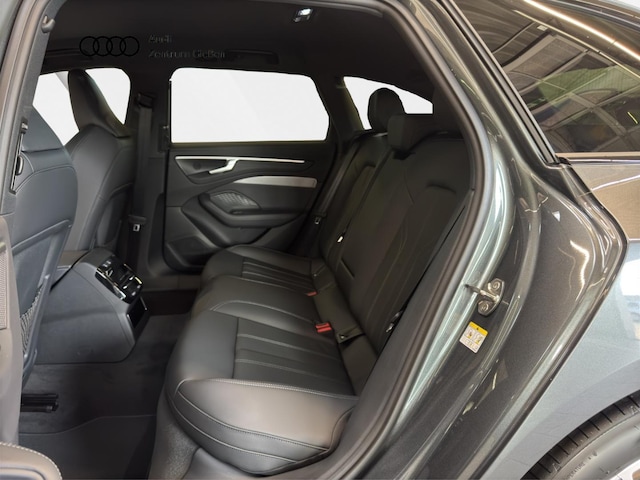 Audi A6 Avant Quattro S-Tronic